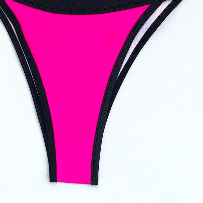 Dvoudílné plavky v neonových barvách