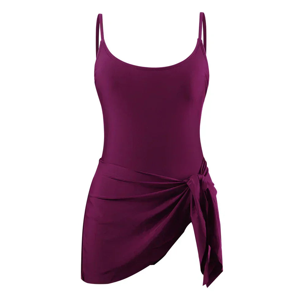 Jednodílné plavky s asymetrickým střihem