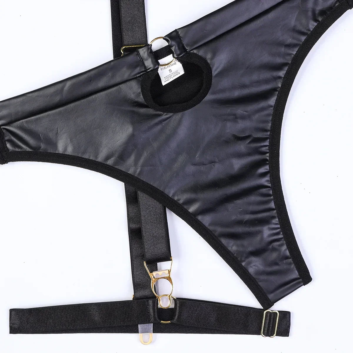 Sada spodního prádla s nastavitelnými ramínky