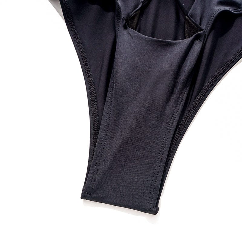 Jednodílné plavky se šněrováním vpředu