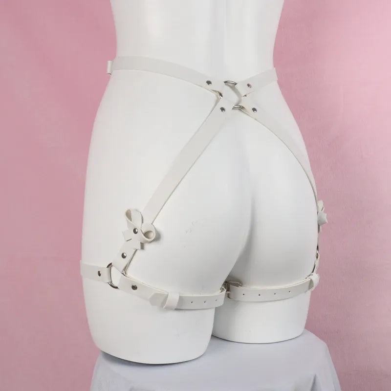 Kožený postroj s mašlemi