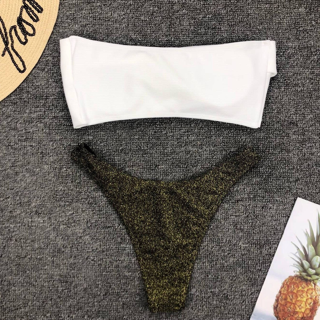 Lesklé dvoudílné bikiny bandeau