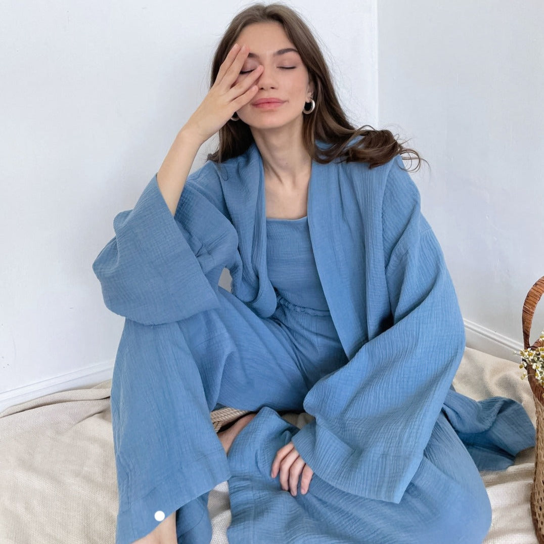 Dlouhý volný střih domácího oblečení s vázáním