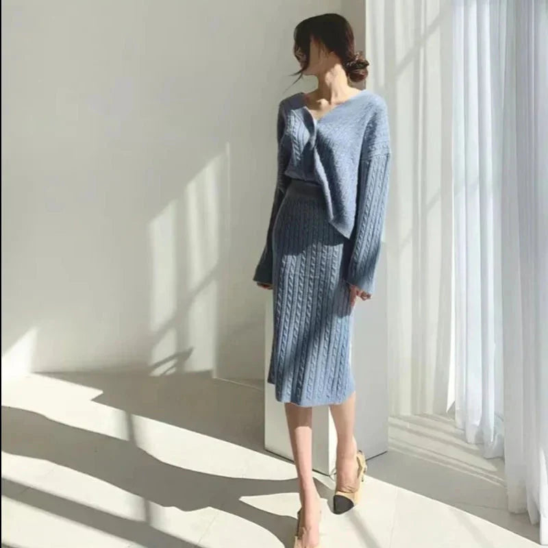 Pletená souprava domácího oblečení se sukní