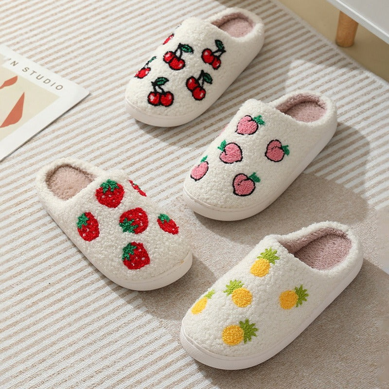 Dámské nadýchané pantofle s motivem ovoce