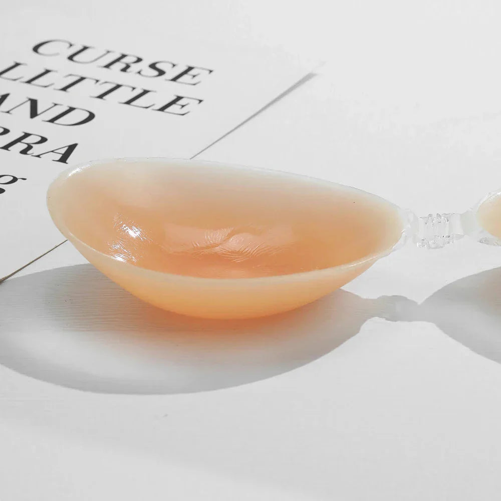 Silikonová samonosná podprsenka