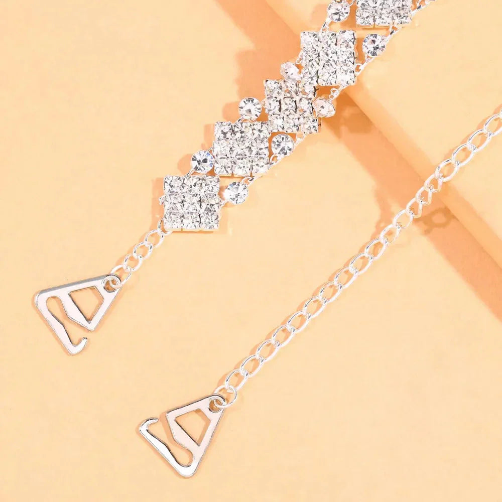 Ozdobný ramínek podprsenky se zirkony