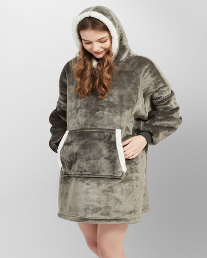 Teplá deková mikina s kapucí a kapsou