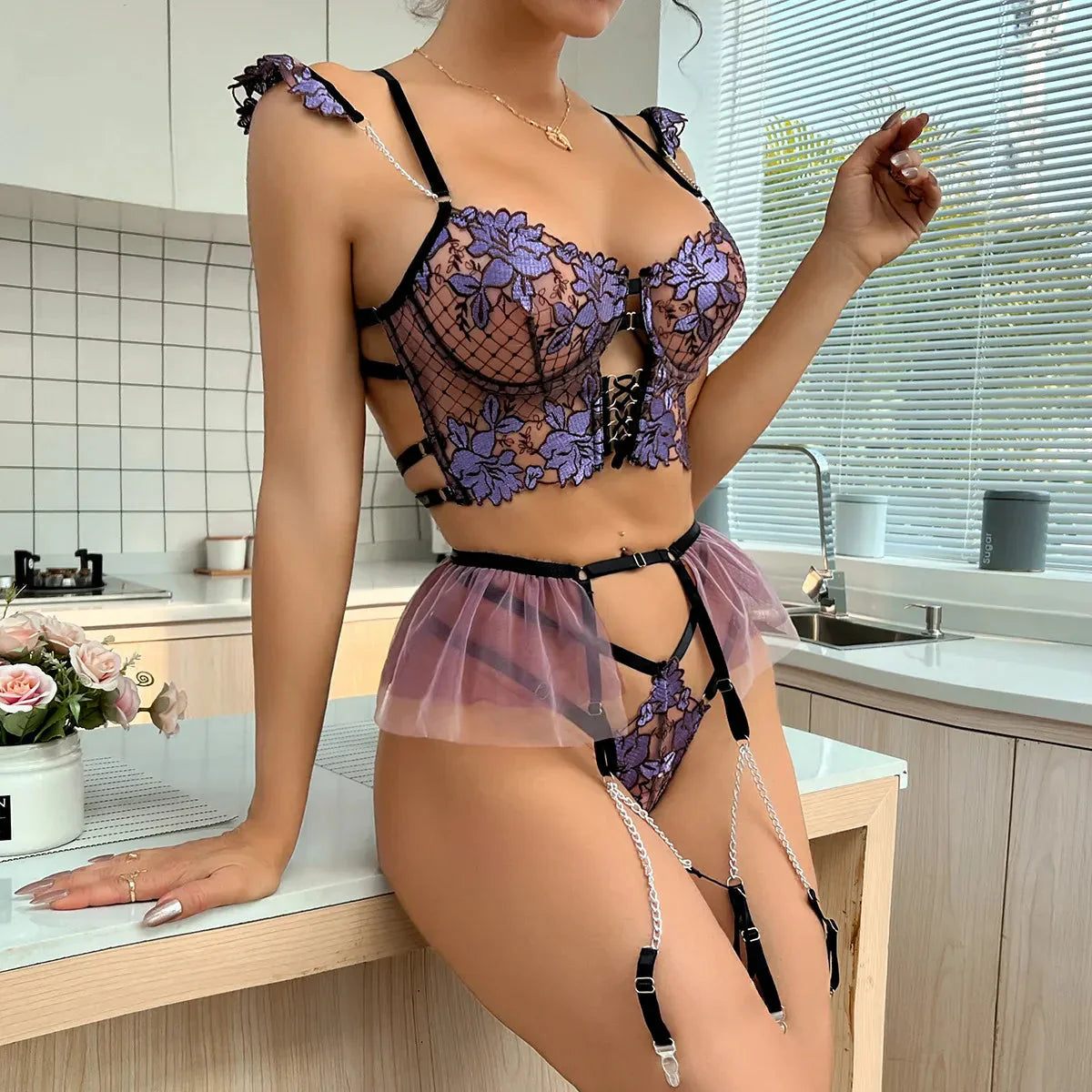 3dílná krajková spodní souprava s korzetovým topem