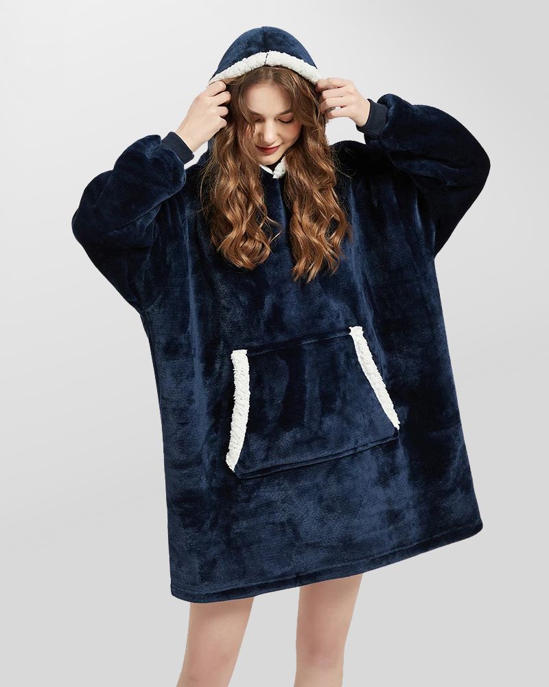 Teplá deková mikina s kapucí a kapsou