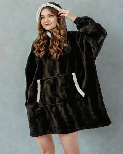 Teplá deková mikina s kapucí a kapsou