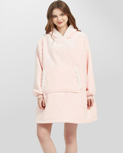 Teplá deková mikina s kapucí a kapsou