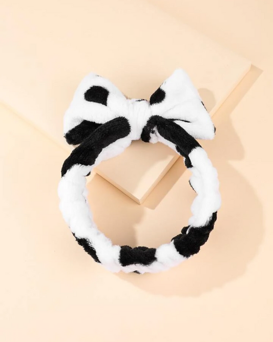 Nadýchaná čelenka s nášivkami