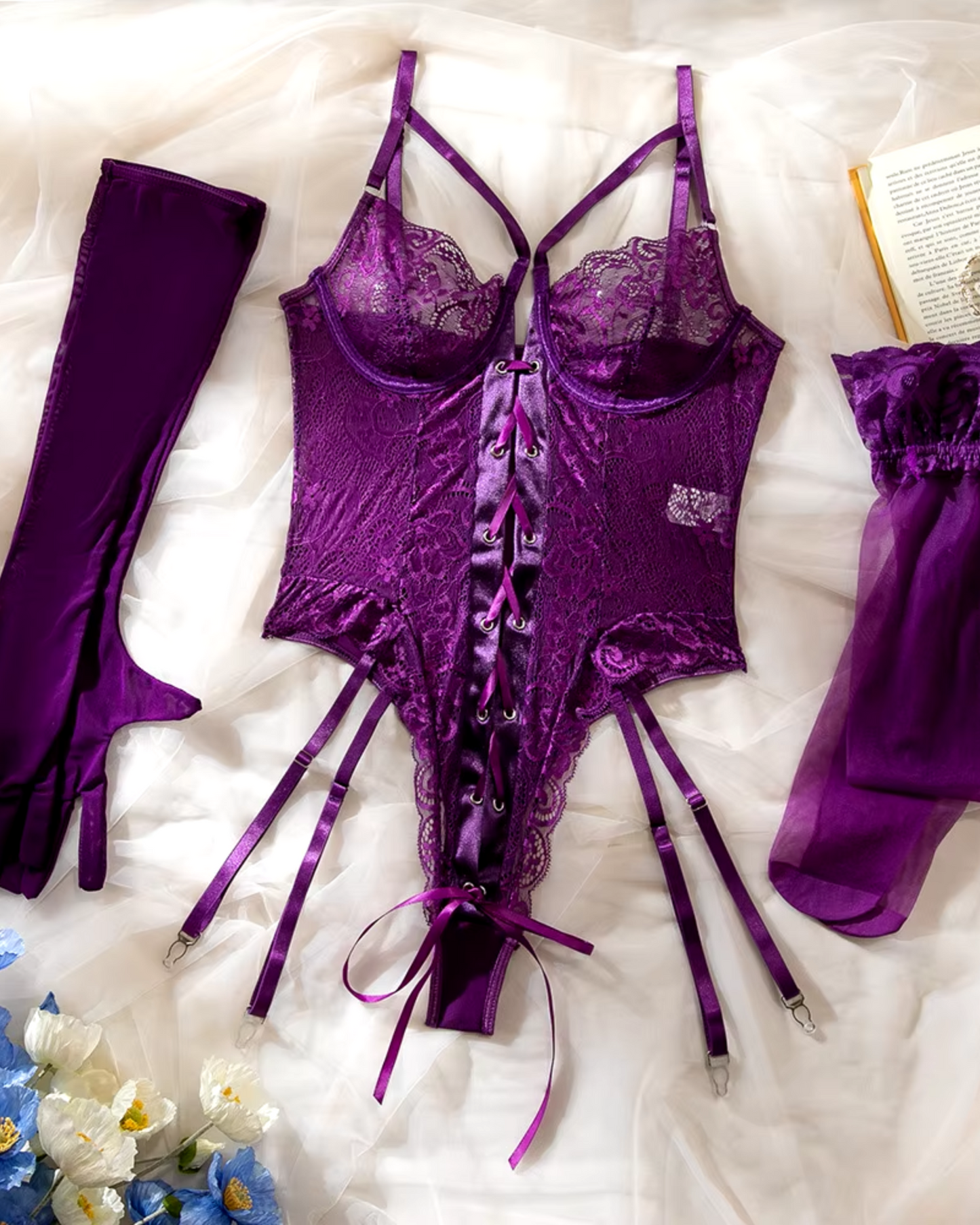 Body se šněrováním vpředu a rukavicemi