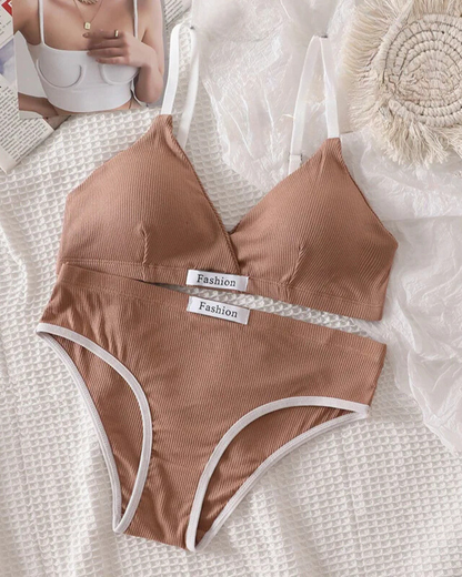 Pohodlná sada spodního prádla z žebrovaného materiálu