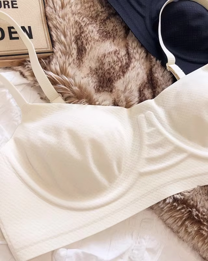 Pohodlná bezešvá balkonová podprsenka