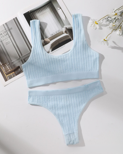 Pohodlná sada spodního prádla z texturovaného materiálu