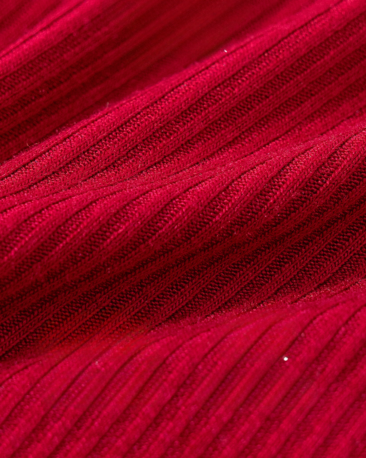 Pohodlné pruhované spodní prádlo s kontrastními švy.