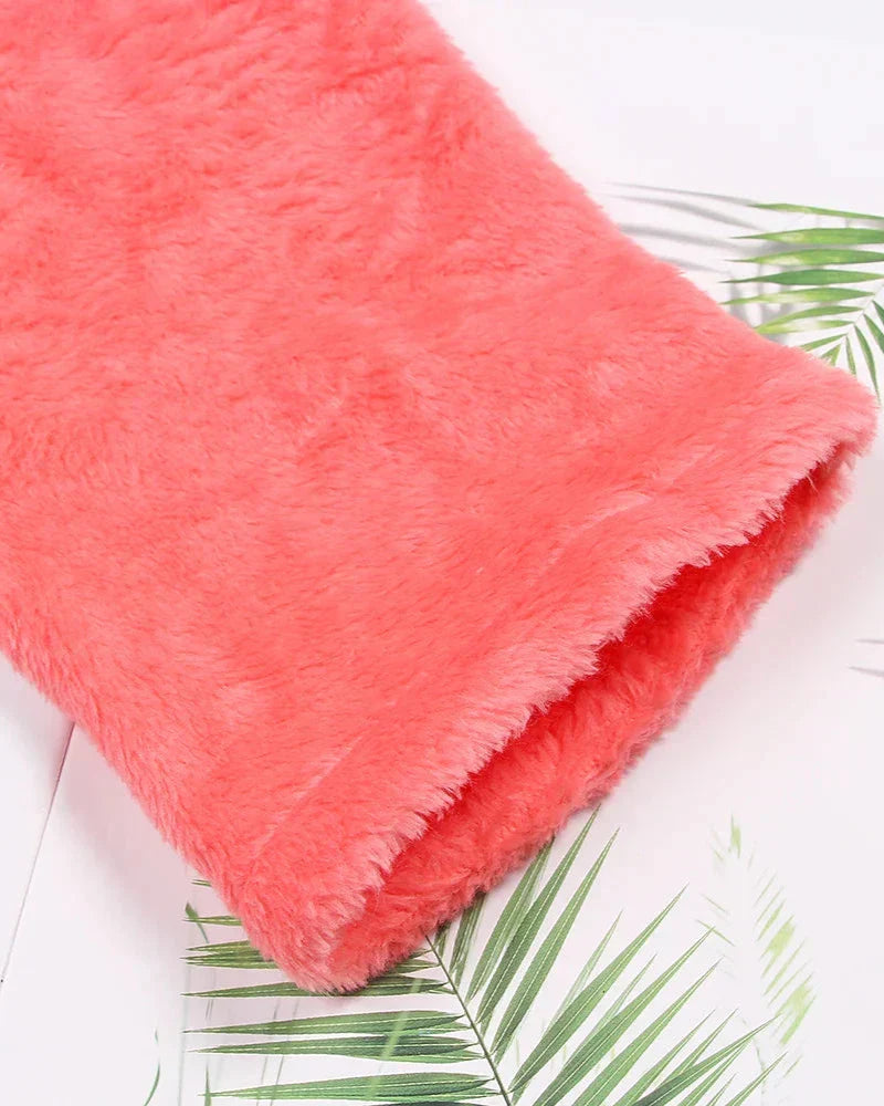 Nadýchaná sada domácího oblečení s motivem koťátka