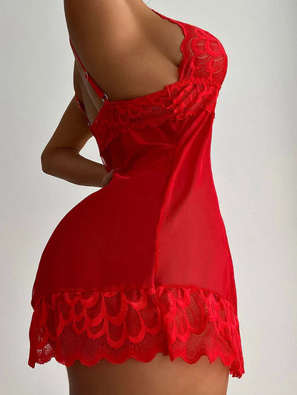 Noční košilka s nastavitelnými ramínky