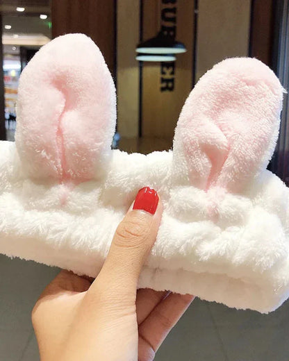 Nadýchaná čelenka s králičíma ušima