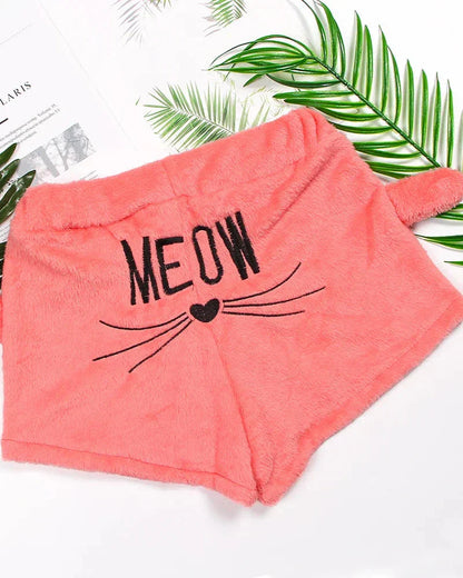 Nadýchaná sada domácího oblečení s motivem koťátka