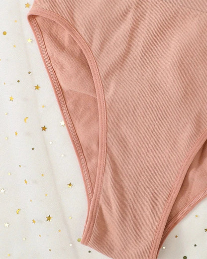 Pohodlné kalhotky s vysokým pasem