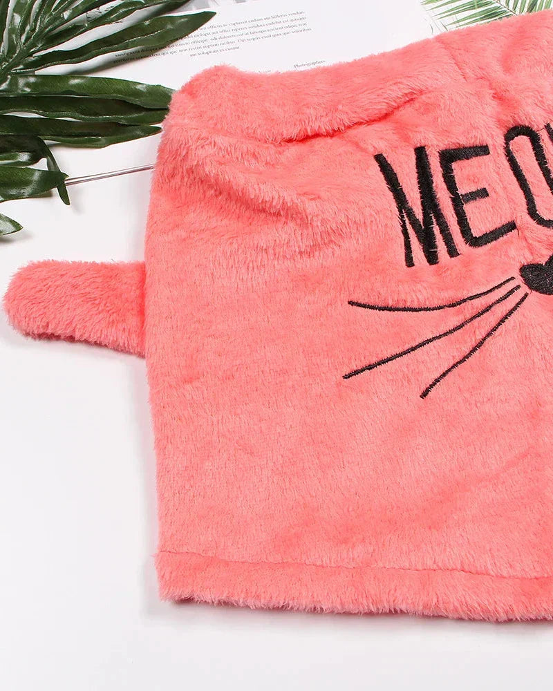 Nadýchaná sada domácího oblečení s motivem koťátka