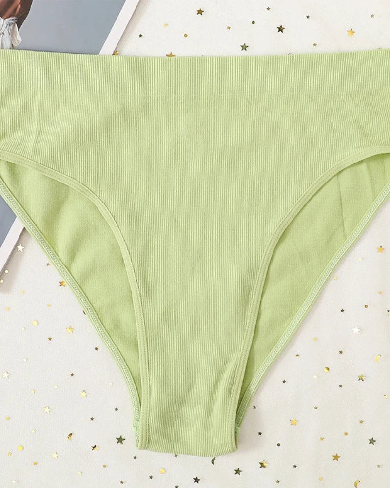 Pohodlné kalhotky s vysokým pasem