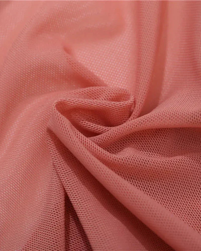 Kalhotky s ozdobnou, průhlednou síťovinou