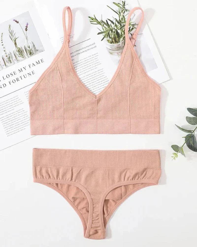 Pohodlná sada pruhovaného spodního prádla