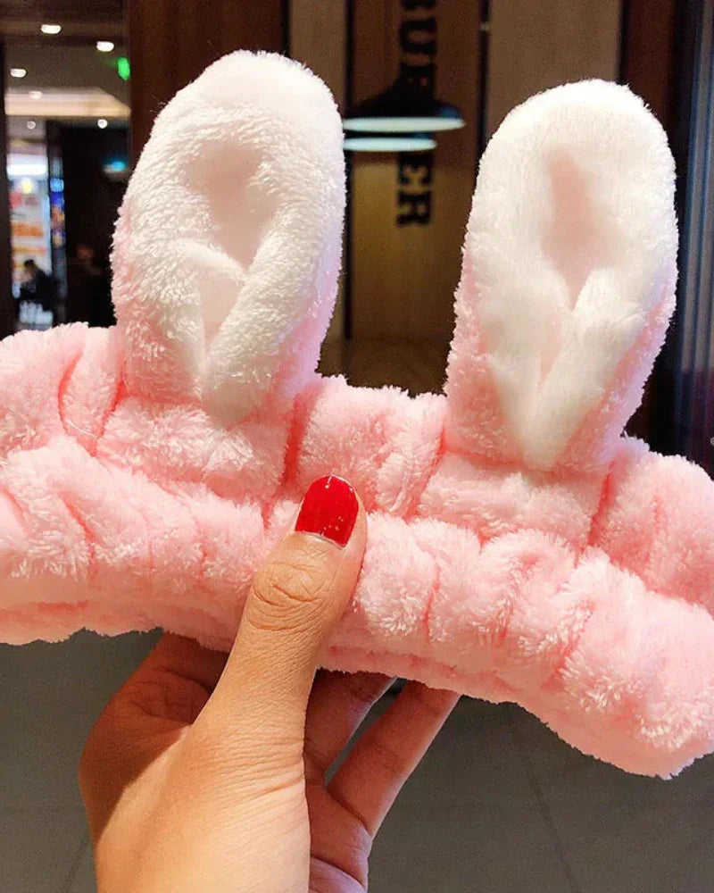 Nadýchaná čelenka s králičíma ušima