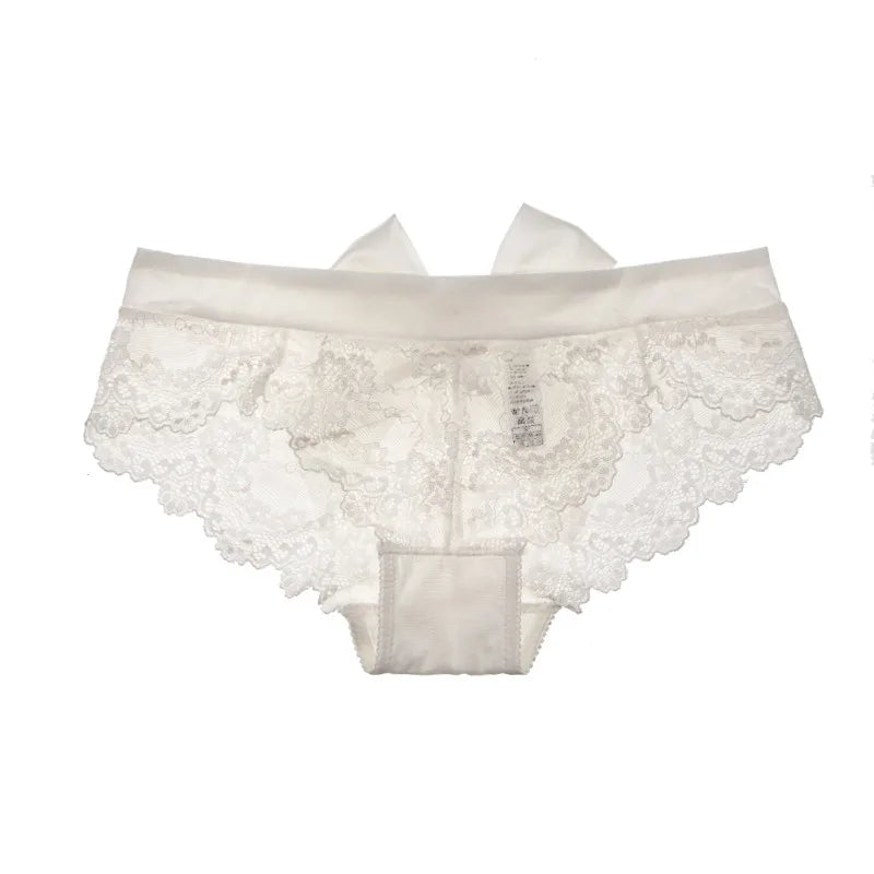 Krajkové kalhotky s romantickou mašlí