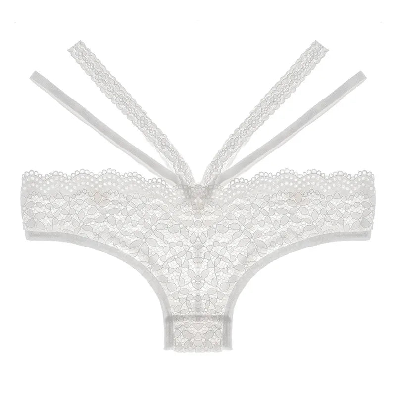 Krajkové kalhotky s ozdobnými ramínky