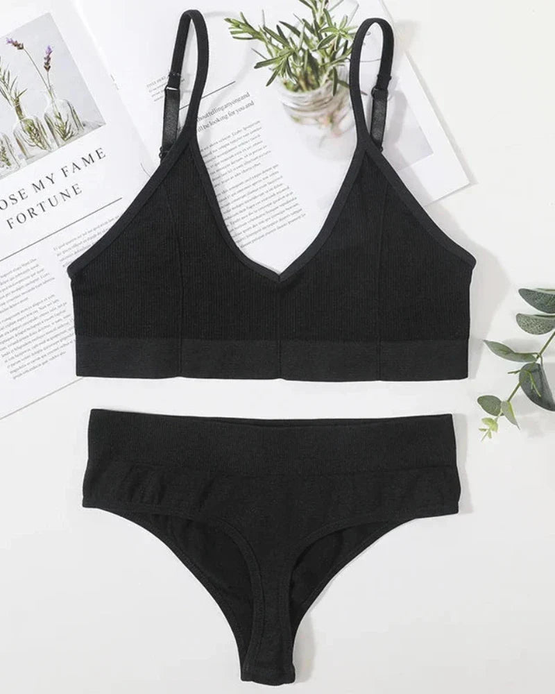 Pohodlná sada pruhovaného spodního prádla