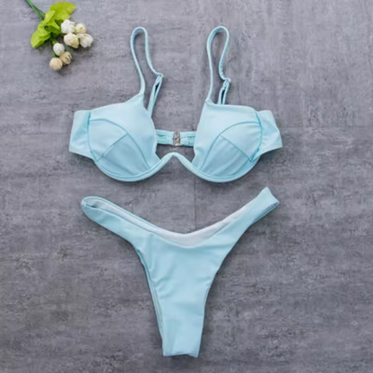 Dvoudílné bikiny s podprsenkou