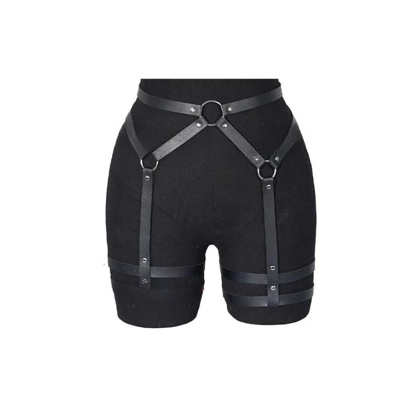 Postroj na hýždě s popruhy na stehnech