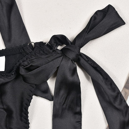 Sada nastavitelného spodního prádla