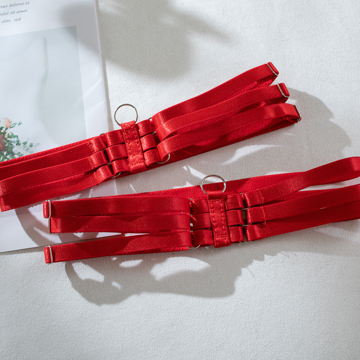 Sada spodního prádla s nastavitelnými ramínky