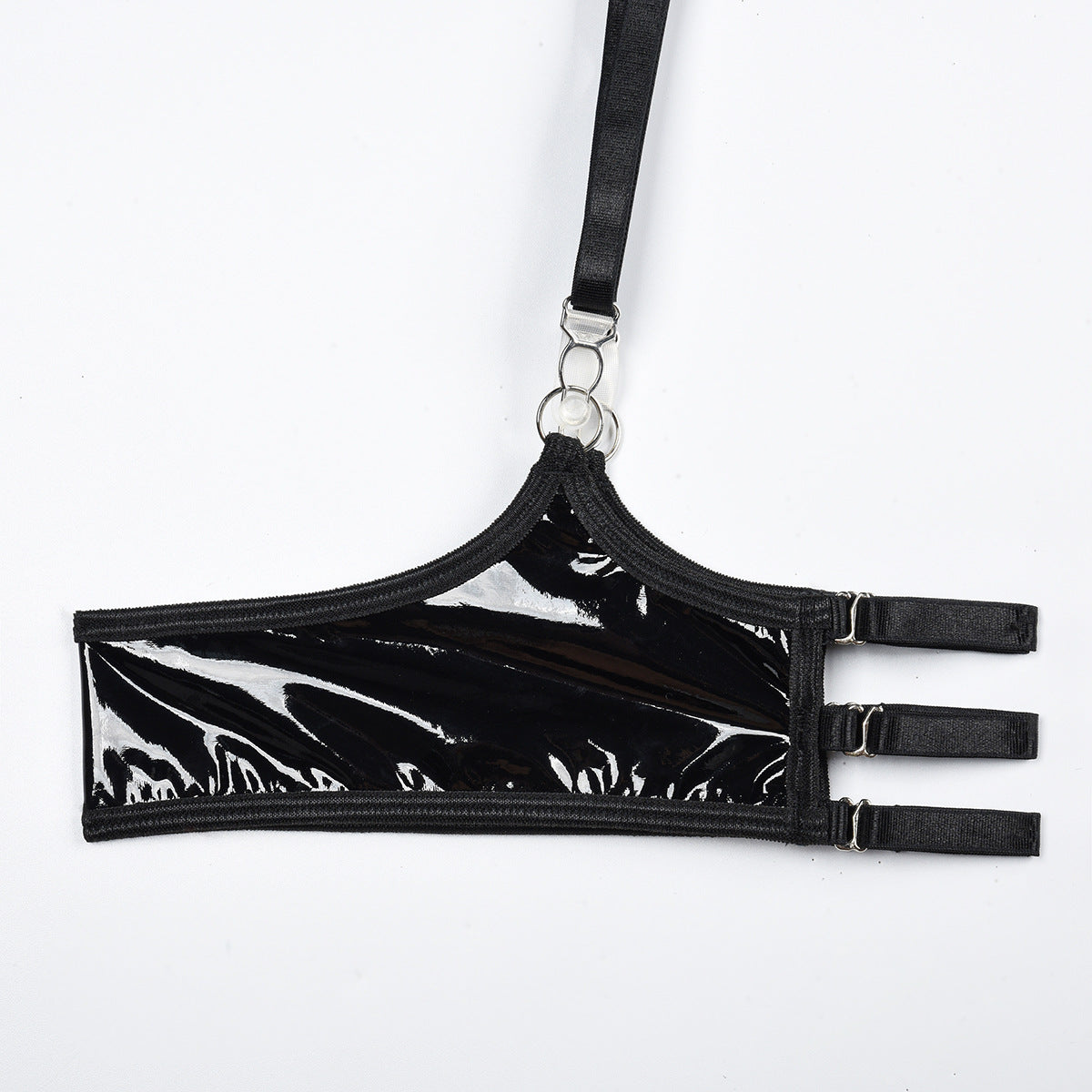 Sada spodního prádla s výřezy na hrudi