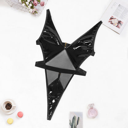 Latexové body s výrazným výstřihem