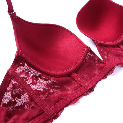 Tvarující podprsenka s prodlouženým výstřihem do V