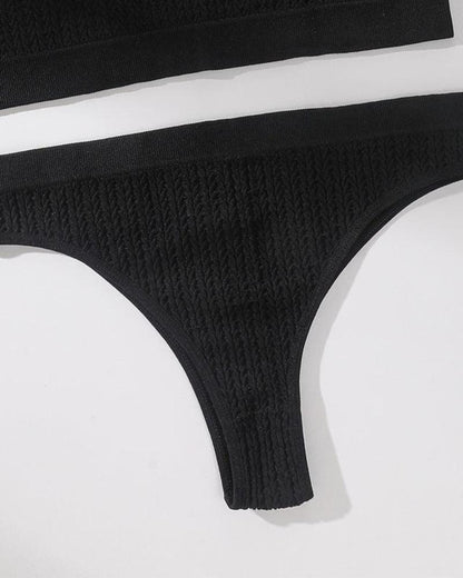 Pohodlná sada spodního prádla z texturovaného materiálu