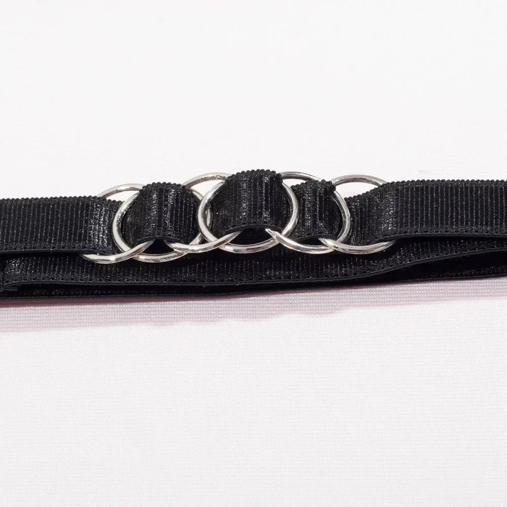 Sada spodního prádla s ozdobným podvazkovým pásem