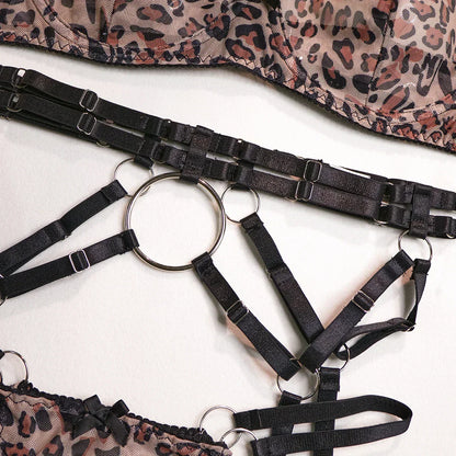 Sada spodního prádla s nastavitelnými ramínky