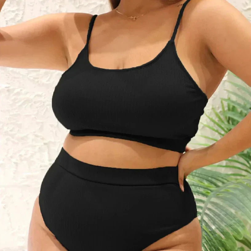 Dvoudílné plavky s vysokým pasem pro větší velikosti