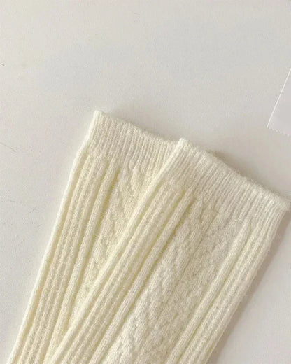 Dlouhé teplé ponožky se vzorem