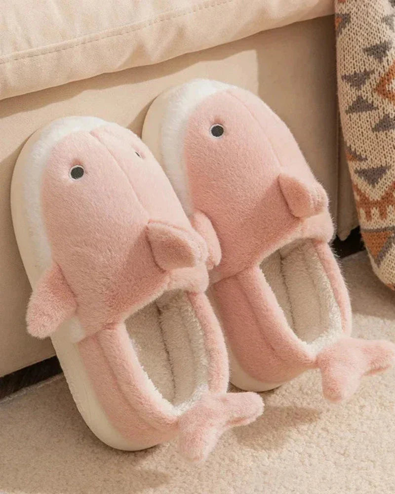 Teplé nadýchané pantofle se žraločím vzorem