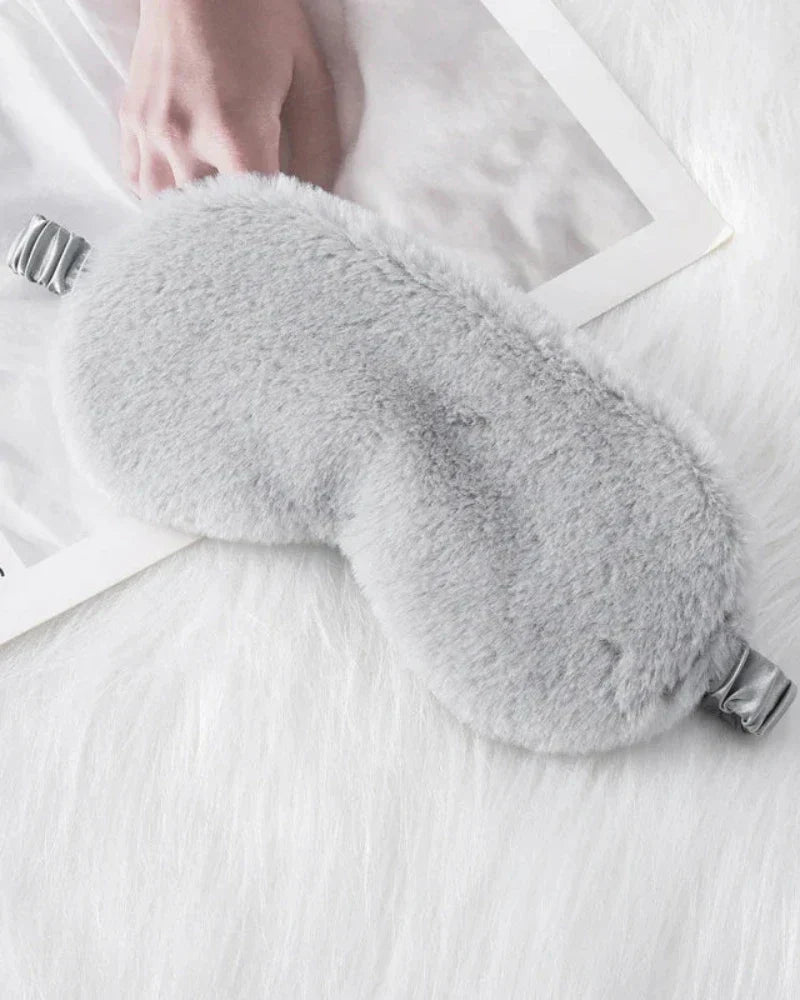 Nadýchaná spací maska