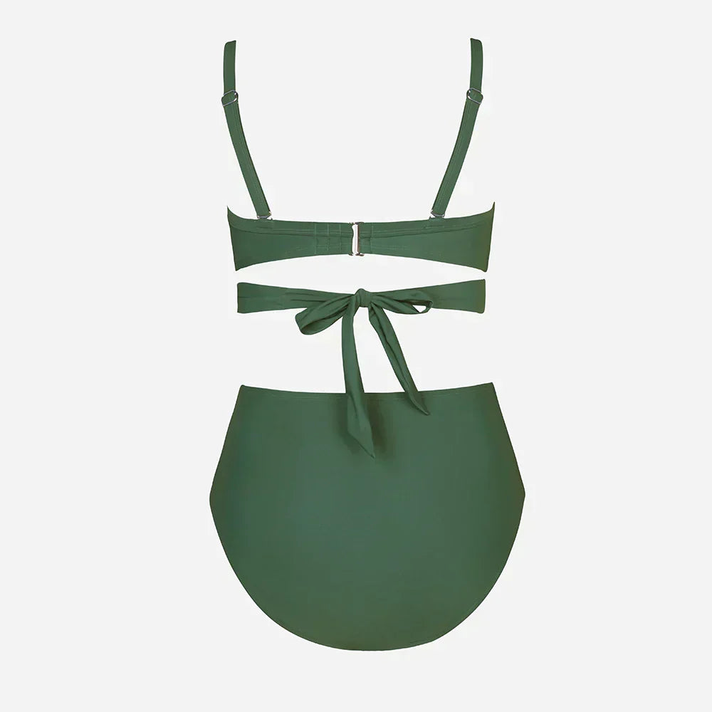 Plavky pro větší děti s výraznými zavazováním